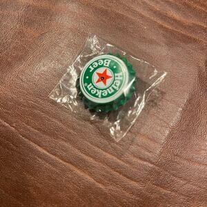 Heineken beer pin new in pckg lights up